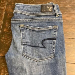 American Eagle Kick Boot Jeans 6 LONG